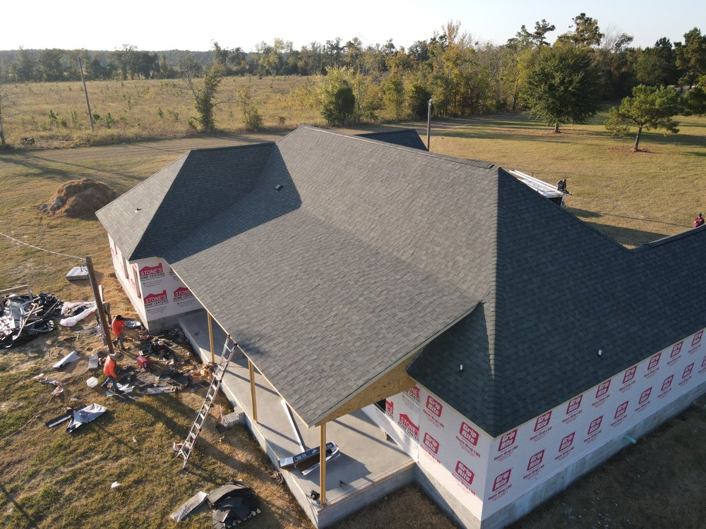 Slide of Helen’s Vinyl Siding and Roofing