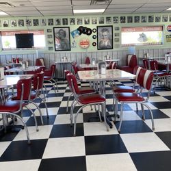 Boomarang Diner - Dining room