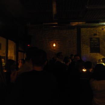 Groove Bar - Bars Near Me - Prague, Puerto Rico