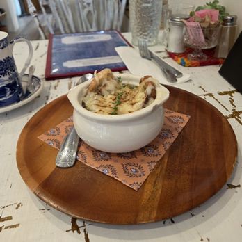 Maison Provence - French onion - get one! This is in top 5 I've had. - French Near Me - Brooklyn, New York Maison Provence - French onion - get one! This is in top 5 I've had. - French Near Me - Brooklyn, New York