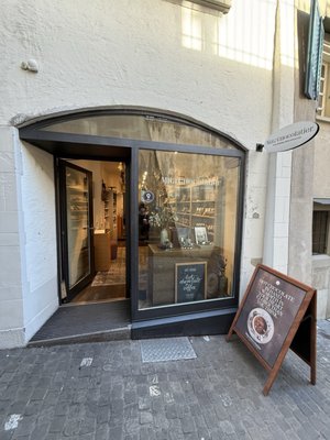 Max Chocolatier by null