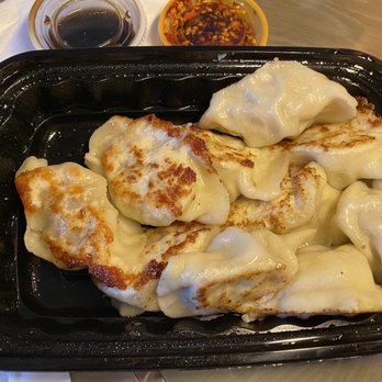 Mason's Dumpling Shop - Aurora - Pan fried pork dumplings - Chinese Near Me - Aurora, Colorado Mason's Dumpling Shop - Aurora - Pan fried pork dumplings - Chinese Near Me - Aurora, Colorado