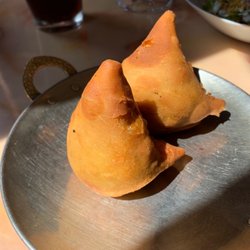 India Cafe - Samosas