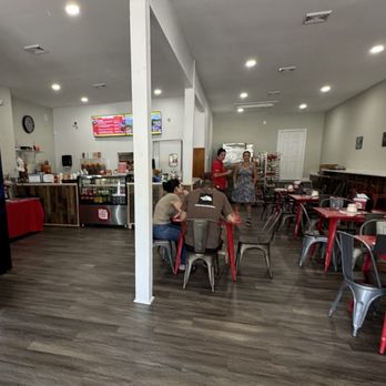 Box Mineiro - Inside - Brazilian Near Me - Hartford, Connecticut Box Mineiro - Inside - Brazilian Near Me - Hartford, Connecticut