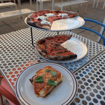 Boogy and Peel - Stracci pie Marinara pie Detroit vodka slide - Pizza Near Me - Washington, DC, District of Columbia Boogy and Peel - Stracci pie Marinara pie Detroit vodka slide - Pizza Near Me - Washington, DC, District of Columbia