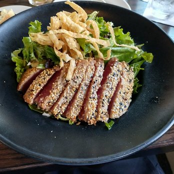 The Black Marlin - Asian ahi salad: seared ahi over mixed greens, crispy wonton strips, Mandarin oranges, water chestnuts & noodles. Rice-wine vinaigrette. - Seafood Near Me - Tustin, California