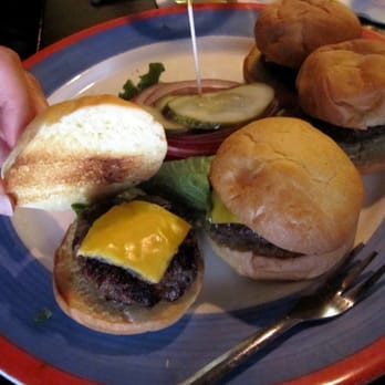 Ragtime - Sliders - Pubs Near Me - Arlington, Virginia