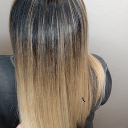 Salon Riah