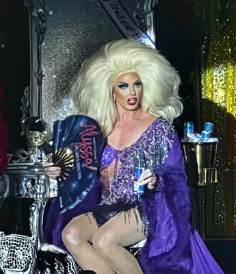 Shea's 710 Theatre by null