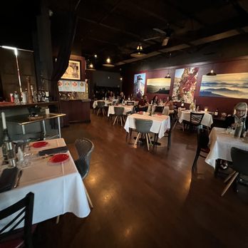 La Casa Della Pasta - Interior - Italian Near Me - Tampa, Florida