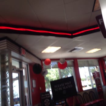 Steak ’n Shake - American Near Me - Frisco, Texas Steak ’n Shake - American Near Me - Frisco, Texas