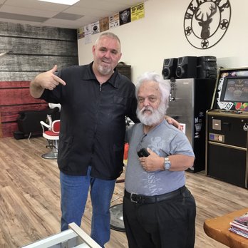 Montgomery Barbershop - Barbers Near Me - Montgomery, Texas Montgomery Barbershop - Barbers Near Me - Montgomery, Texas