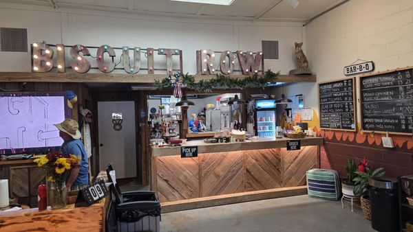 Biscuit Row BBQ by null