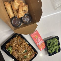 Mile High Thai - Edamame, drunken noodles, cheese wontons