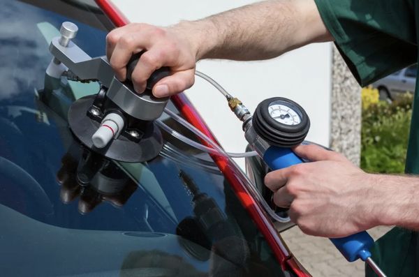 Auto Glass Replacement - We specialize in Auto Glass Replacement! Call today to schedule your appointment! Auto Glass Replacement - We specialize in Auto Glass Replacement! Call today to schedule your appointment!