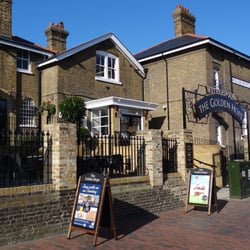 The Golden Hope - Wetherspoons - The Golden Hope