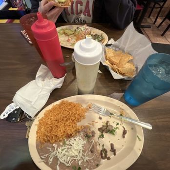 El Gallo Bravo - 2 Taco Dinner Mix - Mexican Near Me - Chicago, Illinois