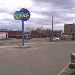 Spincycle Coin Laundry - 2453 W. Gd. Blvd. / Detroit, MI and 14th Street N.W. corner of W. Gd. Blvd.
