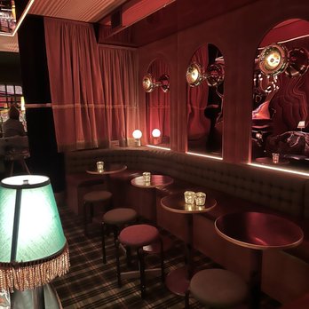 HiLot - Cocktail Bars Near Me - New York, New York