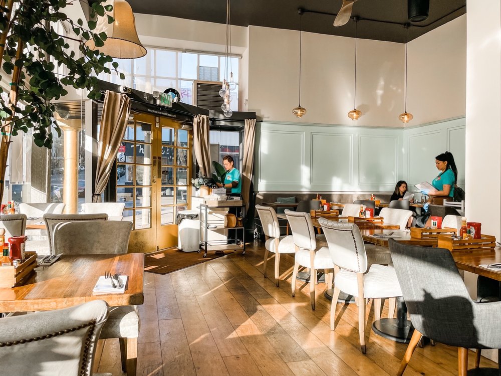 Lapisara Eatery
