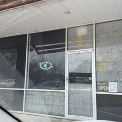 Houston Aquatics - Front of the store