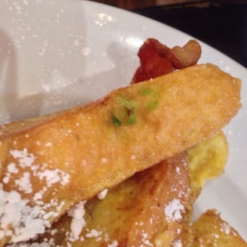 Redwood Cafe - weird green thing my mom saw on her French toast - American Near Me - Cotati, California