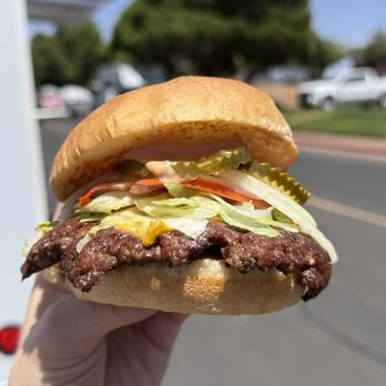 Powell Burger - "The Classic" - Food Trucks Near Me - Page, Arizona Powell Burger - "The Classic" - Food Trucks Near Me - Page, Arizona