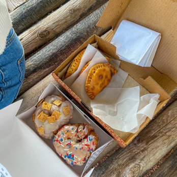 Parlor Doughnuts - Cronuts! - Donuts Near Me - Denver, Colorado