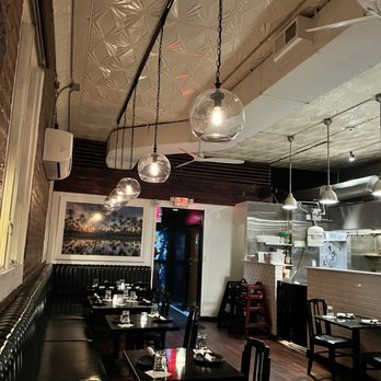 Harry's Daughter - Inside - Caribbean Near Me - Jersey City, New Jersey Harry's Daughter - Inside - Caribbean Near Me - Jersey City, New Jersey
