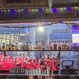 love the decor. everything about it was great. Thanks for a great time.