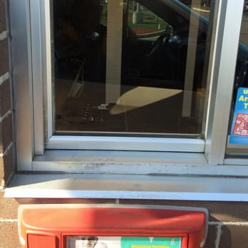 McDonald's - Hummm....I am pretty sure the manager would not like to see that the cash drawer was left open while no one was attending it! - Burgers Near Me - Wyoming, Michigan