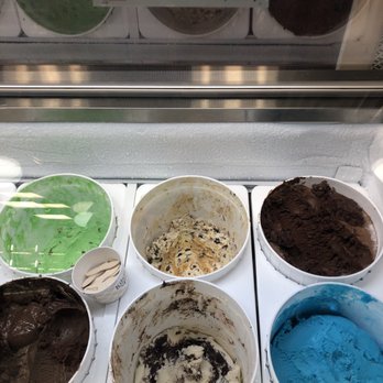 Kilwins Ice Cream - Chocolate - Fudge - Ice Cream & Frozen Yogurt Near Me - Chicago, Illinois