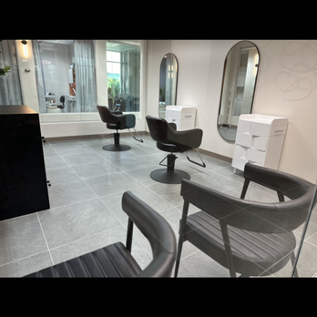 OC Salon And Spa Suites - Shared Office Spaces Near Me - Lake Forest, California OC Salon And Spa Suites - Shared Office Spaces Near Me - Lake Forest, California