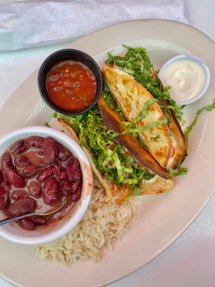 THE SAILING COW 74 Photos & 167 Reviews 170 Old Wharf Rd, Dennis