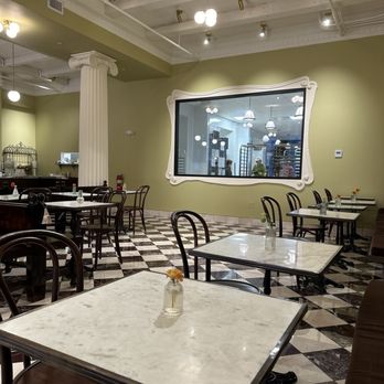 Elephantine - Seating - Cafes Near Me - Boston, Massachusetts
