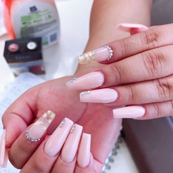 Lyly Spa and Nails - Nail Salons Near Me - Fullerton, California