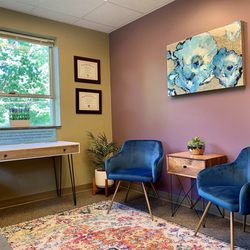 Charlotte Women's Counseling - Our safe and cozy office's provide a non-judgmental, empathic space for you.