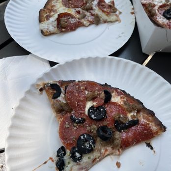 Artistic Pizza - Gluten free (caulifour) crust - Pizza Near Me - New York, New York Artistic Pizza - Gluten free (caulifour) crust - Pizza Near Me - New York, New York