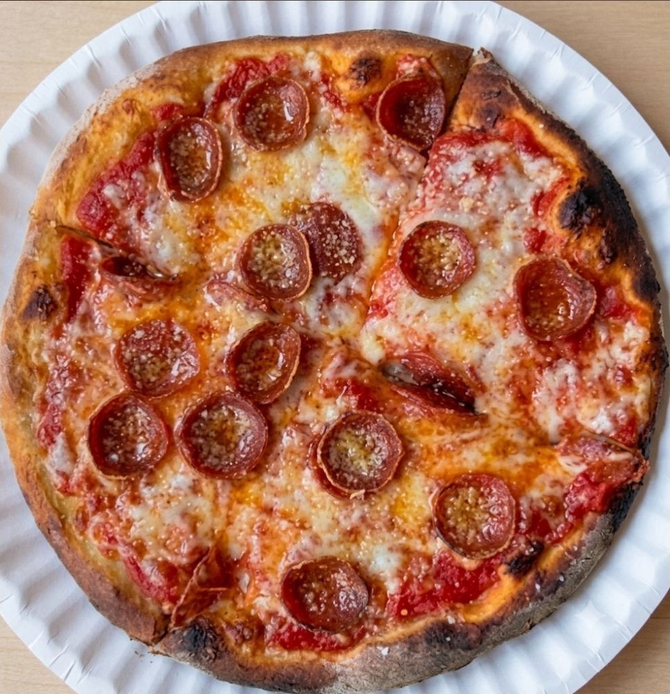 Mandolino's Artisan Pizza Logo