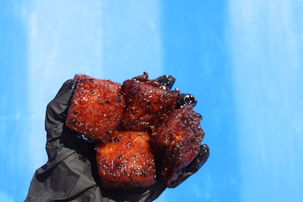 Blu's Barbeque & BBQ Catering by null