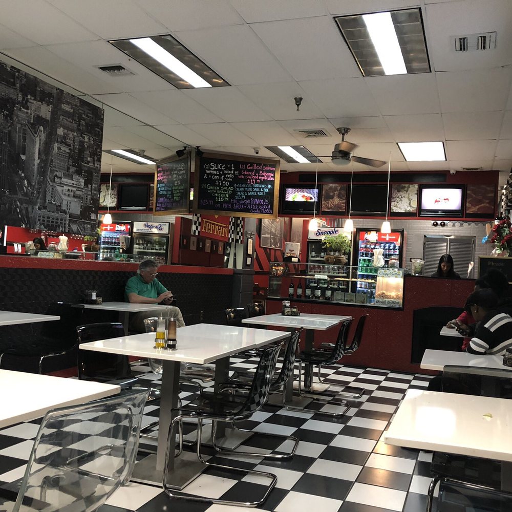 The quiet interior at dinner time. The quiet interior at dinner time.