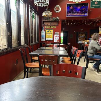 Kelly's Riverside Saloon - American Near Me - Beaver, Pennsylvania Kelly's Riverside Saloon - American Near Me - Beaver, Pennsylvania