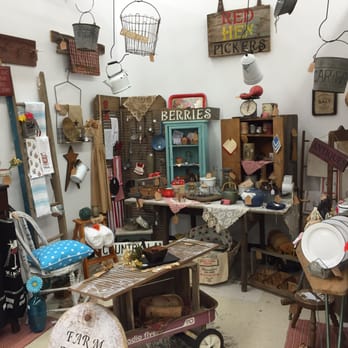Antique Up - Antiques Near Me - Stevens Point, Wisconsin Antique Up - Antiques Near Me - Stevens Point, Wisconsin