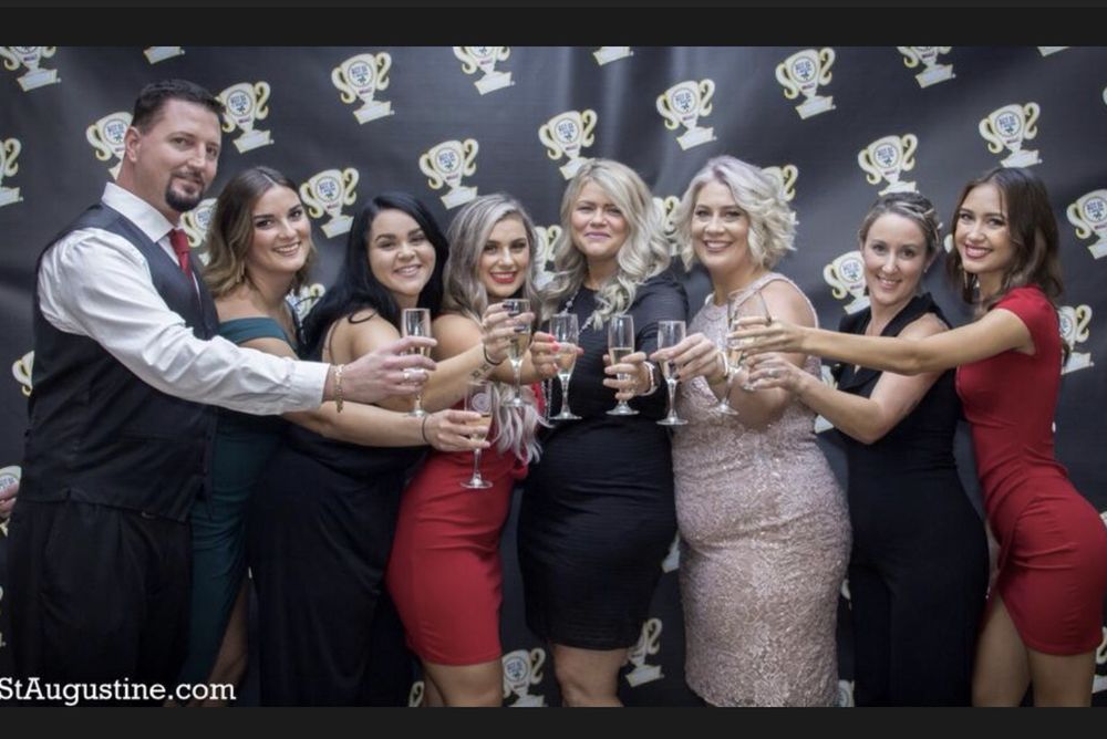 LISA EATON AT MIMOSA’S HAIR STUDIO Updated September 2024 120