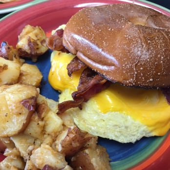 Hoot's - Naples - Bacon, Egg & Cheese on a Bagel (VG but not a NY bagel) - Breakfast & Brunch Near Me - Naples, Florida Hoot's - Naples - Bacon, Egg & Cheese on a Bagel (VG but not a NY bagel) - Breakfast & Brunch Near Me - Naples, Florida