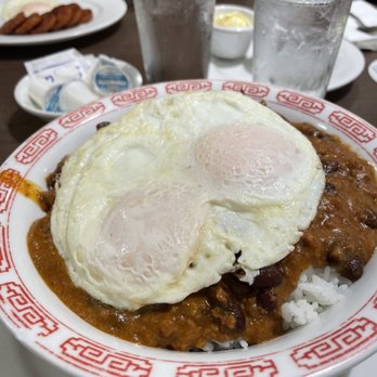 Zippy's Makiki - Chili Loco Moco was huge! - Diners Near Me - Honolulu, Hawaii Zippy's Makiki - Chili Loco Moco was huge! - Diners Near Me - Honolulu, Hawaii
