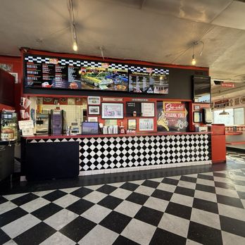 Sno-white Drive-In - Burgers Near Me - Oakdale, California Sno-white Drive-In - Burgers Near Me - Oakdale, California