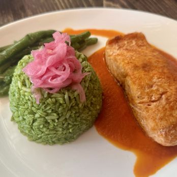 El Camion - Grilled Salmon - Mexican Near Me - New York, New York El Camion - Grilled Salmon - Mexican Near Me - New York, New York