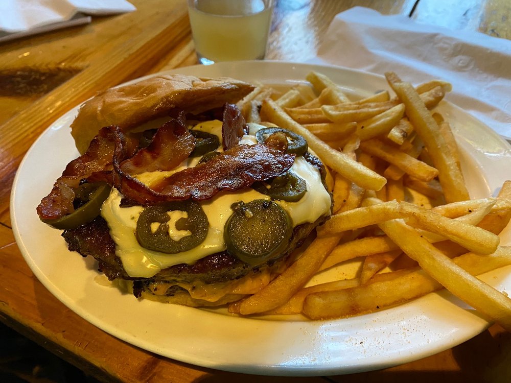 TRESTLE INN RESTAURANT & SALOON Updated November 2024 23 Photos