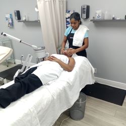 Elise Esthetics Institute - Elise Esthetics Institute students in our Chemical Peel Class with our instructor Mrs. Meeks.
